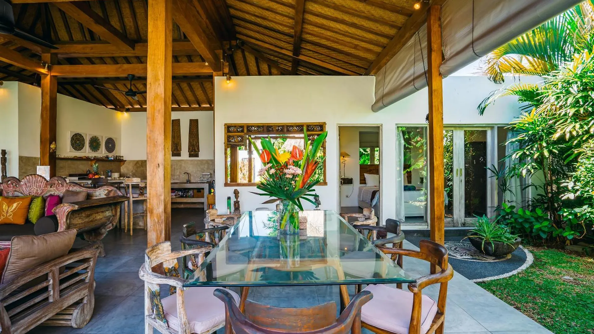 Villa Niri - Beautiful 4Br Teak Joglo Villa In Oberoi Seminyak, A Tranquil Retreat Indonesia