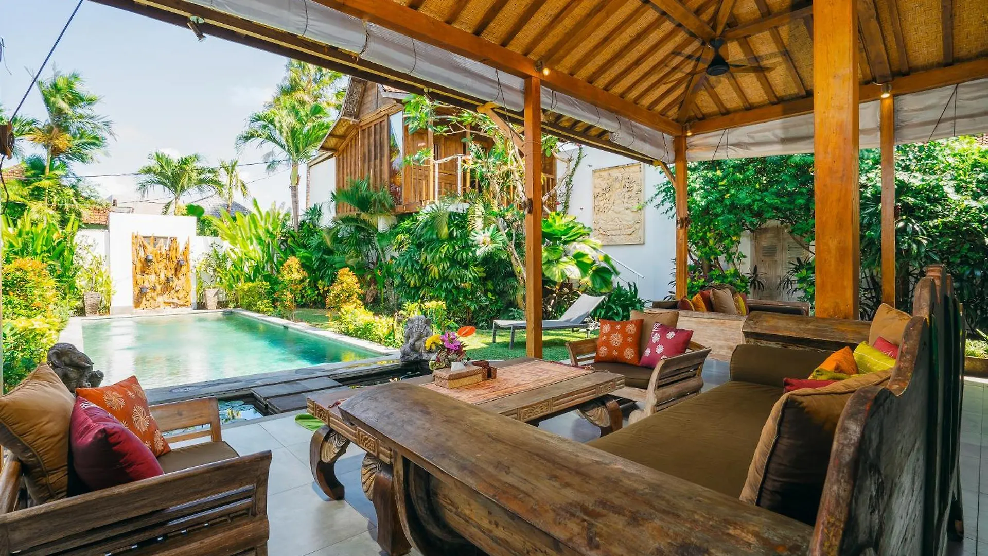 Villa Niri - Beautiful 4Br Teak Joglo Villa In Oberoi Seminyak, A Tranquil Retreat Seminyak (Bali)