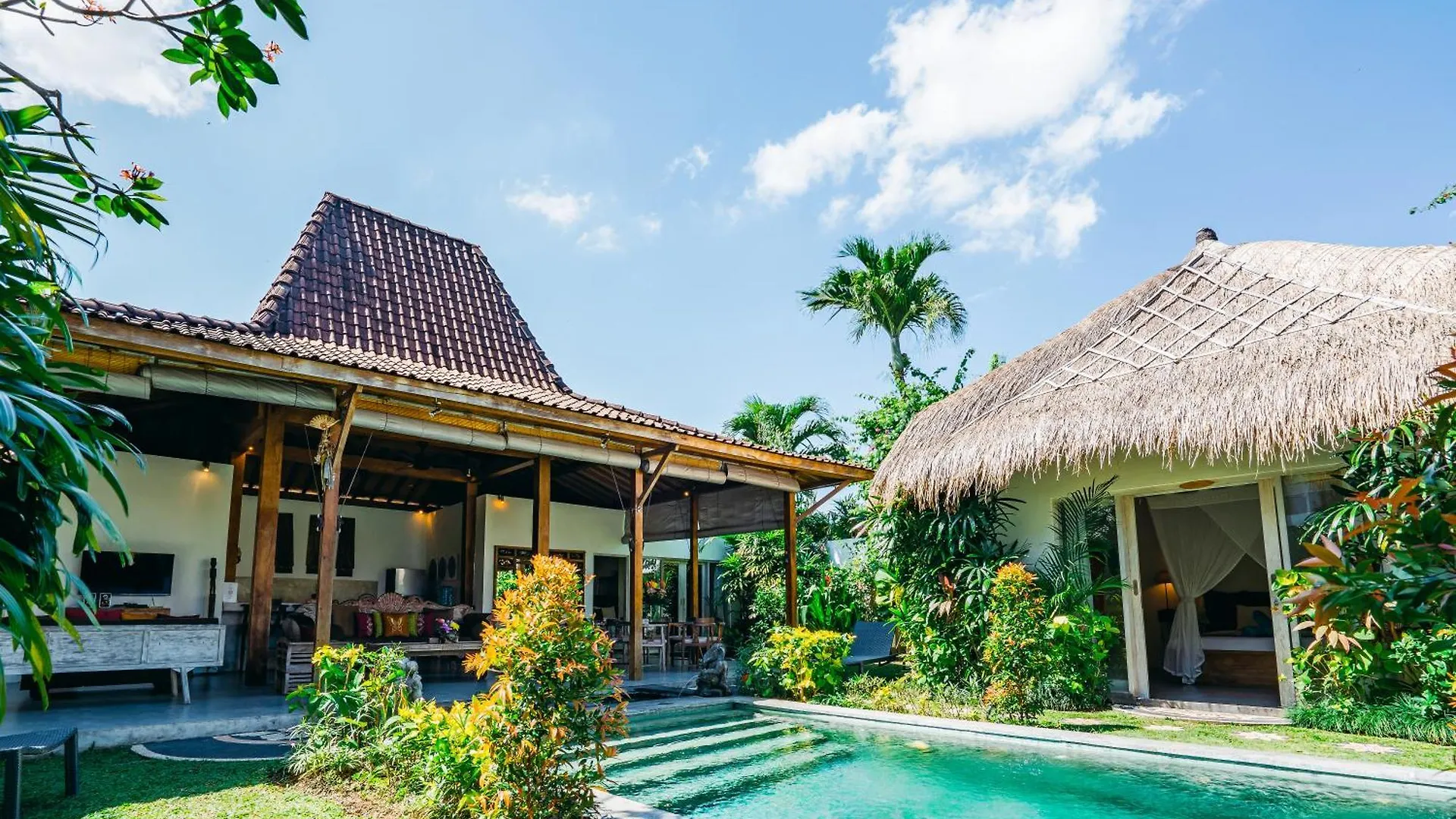 Villa Niri - Beautiful 4Br Teak Joglo Villa In Oberoi Seminyak, A Tranquil Retreat Seminyak (Bali)