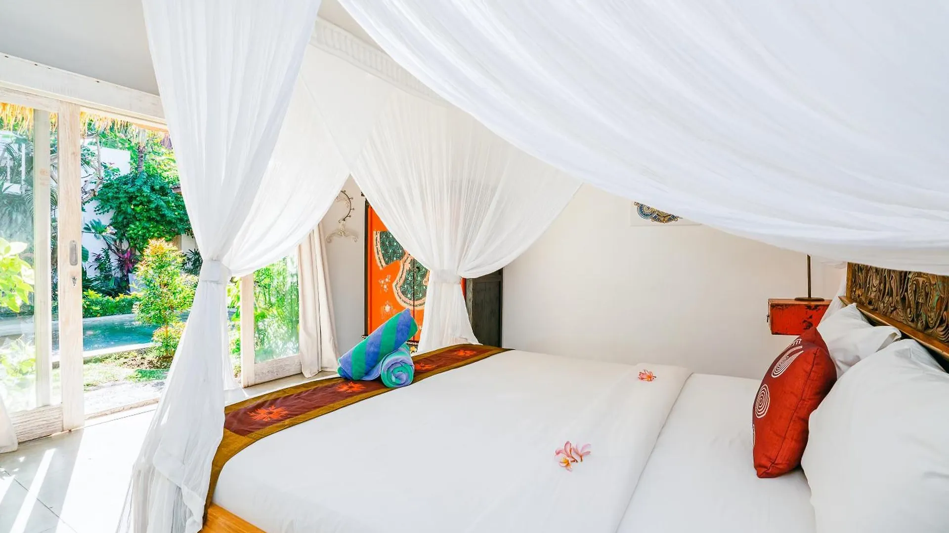 Villa Niri - Beautiful 4Br Teak Joglo Villa In Oberoi Seminyak, A Tranquil Retreat 0*, Seminyak (Bali) Indonesia